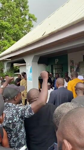 PDP supporters gather at campaign rally in Bukuru