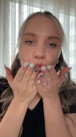 Ordinary Tuesday morning moments captured across Esenyurt neighborhood