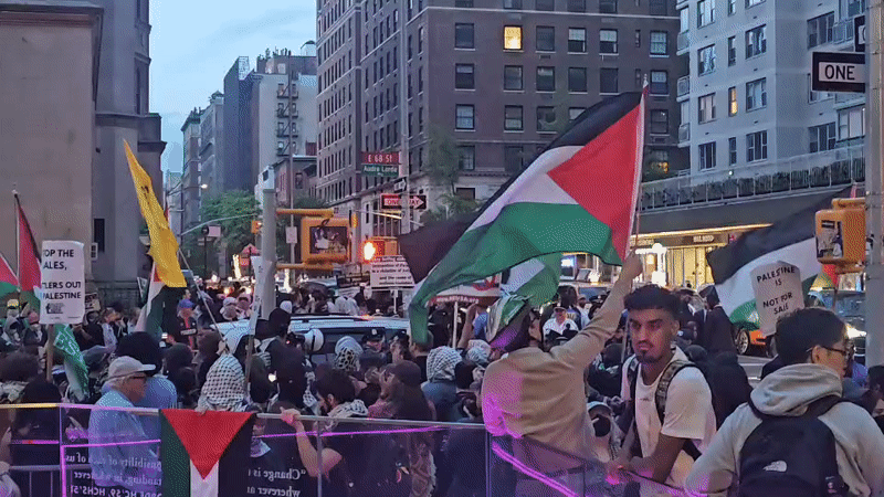Pro-Palestinian demonstration held on NYC street early Tuesday morning
