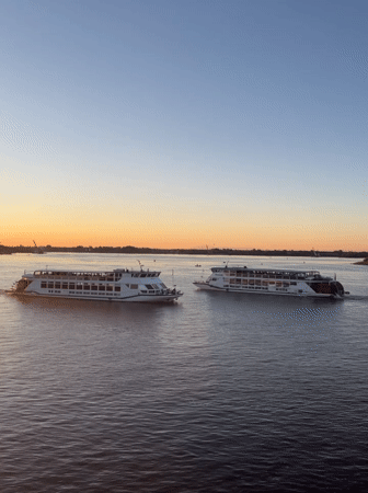 Golden hour on the Volga, Nizhny Novgorod waterfront