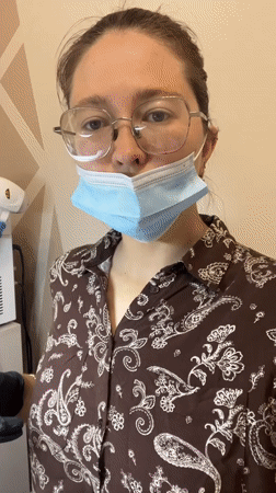 Woman records selfie video at beauty salon in Podgorica