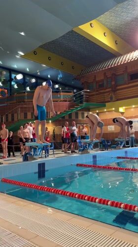 Swimming pool activity recorded in Chaikovsky, Russia