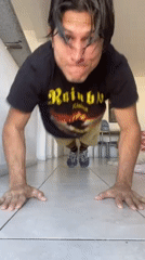 Man documents complete morning routine in Argentine suburb