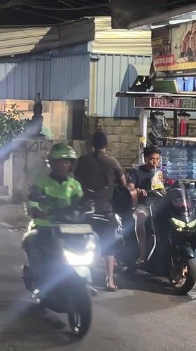 Street scenes and portraits captured in Kuta, Indonesia