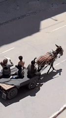 Daily life and displacement amid destruction in Khan Yunis