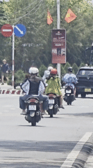 Early morning street scenes documented in Bắc Nha Trang