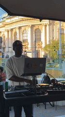 Outdoor DJ party draws crowds in central Sofia