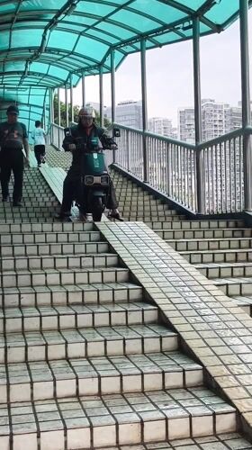 Morning scenes captured across Shenzhen's Longgang District