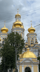 Morning stroll through Saint Petersburg's streets and landmarks