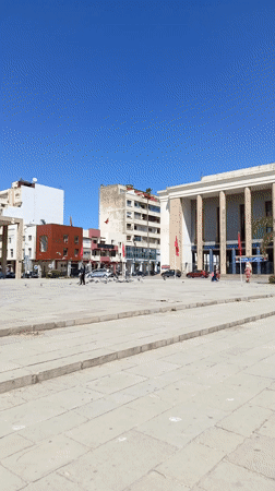 Sunny afternoon scenes captured in Meknes city square