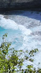 Morning coastal views documented at Nusa Penida cliffs