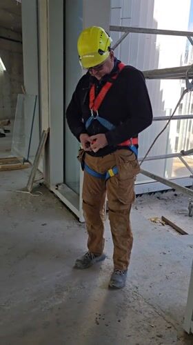 Early morning construction work observed in Ramat Hasharon