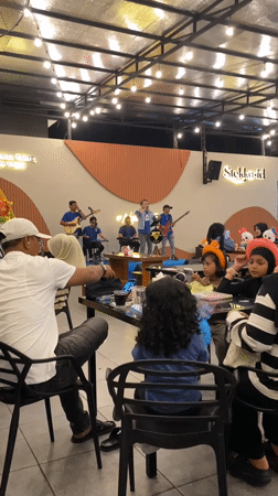 Live band performs at family restaurant in Lhokseumawe