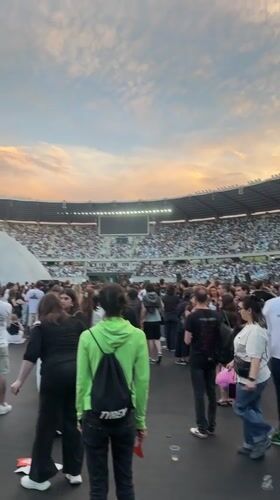Stadium concert featuring dome structure draws thousands in Tbilisi