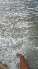 Beach relaxation and tropical scenery at Arugam Bay
