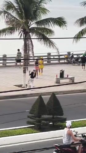 Evening scenes along Nha Trang's beachfront promenade