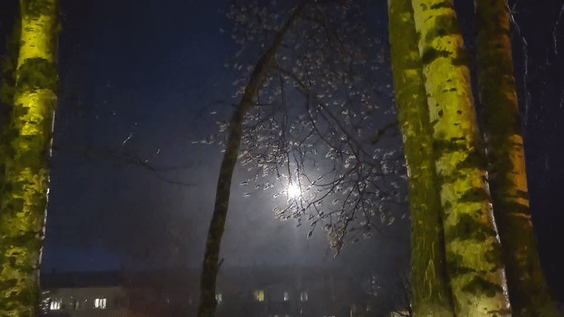 Nighttime street scene documented in Krasnogorskoye Russia April 2026