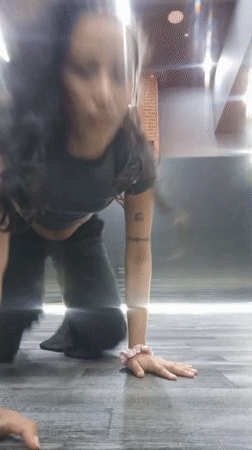 Woman practices dance moves, handstands in Pampatar studio