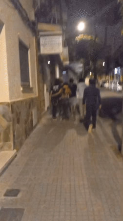 Late-night outdoor concert draws crowds in Cornellà de Llobregat