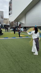 Street performance observed on marked turf in Rotterdam