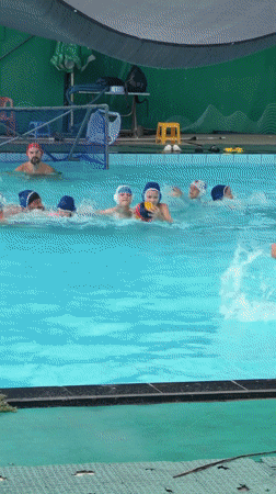 Water polo game continues despite rain in Nha Trang