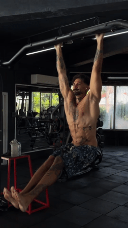 Morning gym session documented in Kathu, Thailand