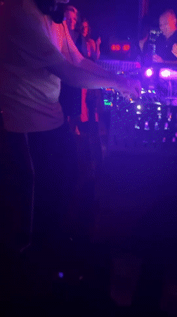 DJ performances draw crowds to London nightclub Friday evening