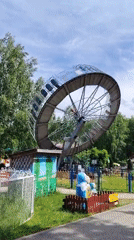 Morning amusement park visits documented in Chaikovsky, Russia