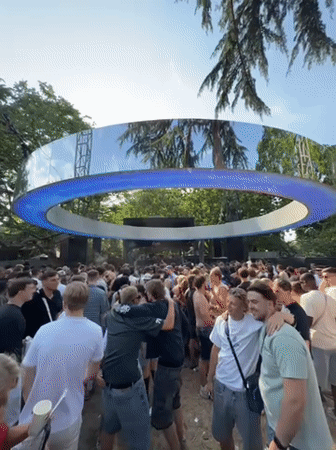 Outdoor music festival draws young crowds in Barking park