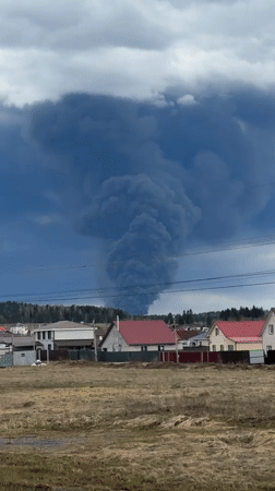 Large smoke plume observed over Kosoturikha, Russia