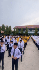 School morning and street traffic in Lhokseumawe, Aceh