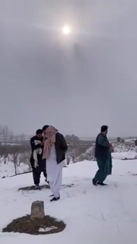 Heavy snowfall documented in Kanozai, Pakistan orchards