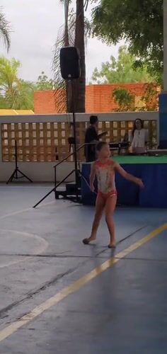 School pageant features dance performances in Cabudare, Venezuela
