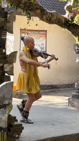 Early morning market life unfolds in Ubud District