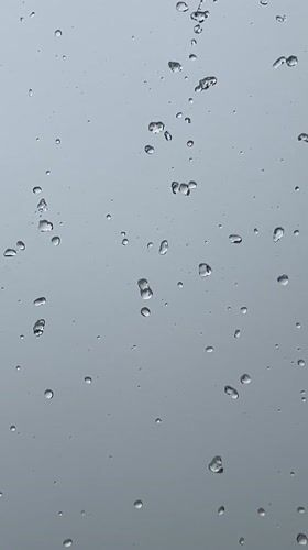 Heavy rain falls over Cape Coral waters Tuesday afternoon