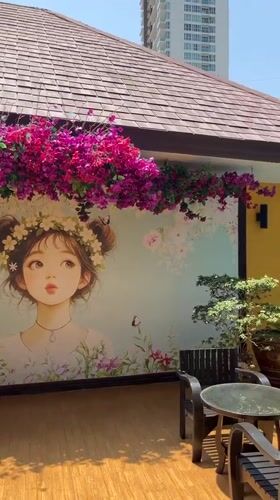 Morning street art and commercial vehicles documented in Pattaya
