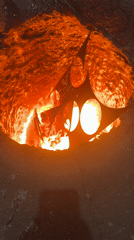 Molten material observed in deep pit in Noviy, Russia
