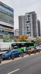 Overcast morning street scene captured in Daejeon, South Korea