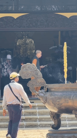 Morning prayers and rituals observed at Da Lat Buddhist temple