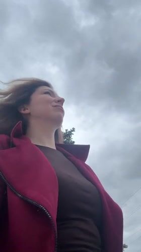 Woman spotted outdoors, then in elevator in Kryvyi Rih