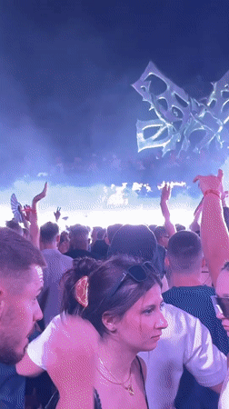 Late-night concert crowd lights up Nesebar festival stage
