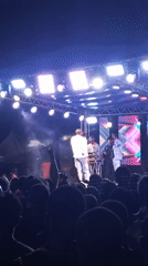 Live outdoor concert draws big crowd in Lokoja, Nigeria