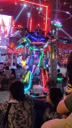Illuminated robot draws crowds at Vietnam beachside venue
