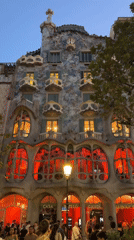 Dusk to dark at Casa Batlló, with a Michelin-starred neighbor