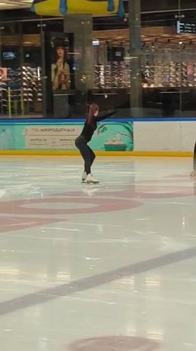 Morning scenes in Riga: ice skating, lemon displays, dessert