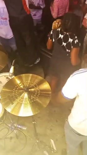 Live music performance draws crowds in Lokoja, Nigeria