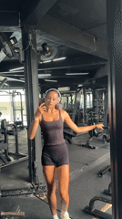 Woman documents workout session with selfies at Kathu gym