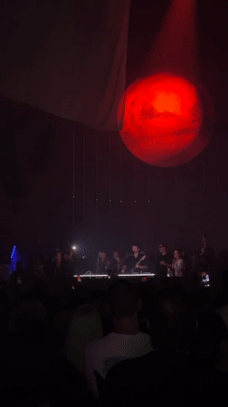 Concert with distinctive red orb stage design draws crowds in Tallinn