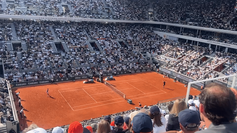 Tennis match draws crowds at Roland Garros clay courts