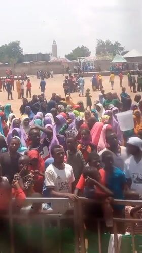 Large daytime gathering draws crowds in Dengi, Nigeria